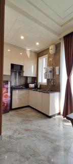 Lime Tree 1BHK Service Apartment Near Fortis Hospital Gurgaon - Gurgaon - 3