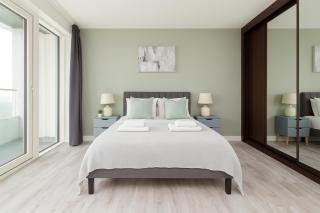 Modern 1-Bed Flat - Icon Tower - New Build in One West Point - Londra - 8