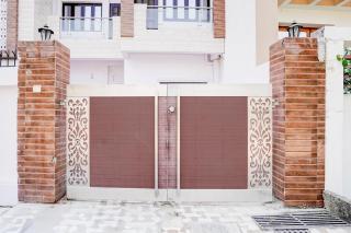 Super Hotel O Garden View Vrindavan Lucknow - 4