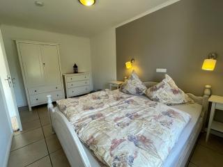 Marie, vier Sterne, rollstuhlgerecht, hundefreundlich, eingezäunt, Kamin, WLAN - Rodenäs - 3
