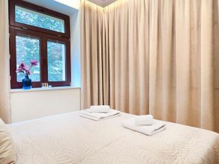 Secret Garden Kraków - Wonderful City Centre Apartment - Ground Floor - Quiet Location - Cracovia - 8