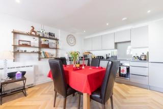 Thornton House Luxury Accommodation in the Town Centre with Private Parking - 4