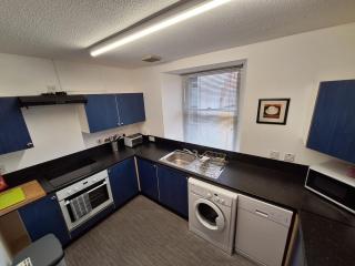 City Centre Apartment - Inverness - 6