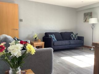 37 Farraline Court, City Centre apartment - 0