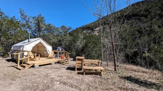 Cozy Safari Tent in Bandera for Romantic Getaways to Texas Hill Country - Vanderpool - 8