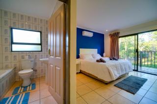 Mshengu Kruger House - 3