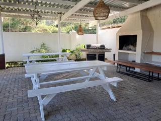 Seaside Escape at The Dunes: Walk to Beach Braai - Plettenberg Bay - 5