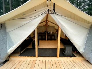 Large Luxury Tent, Oregon Weekend Getaway from San Francisco - Idleyld Park - 5