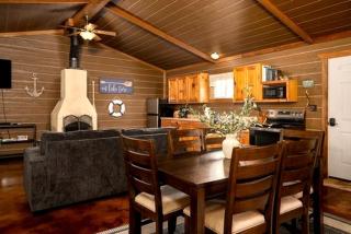 Cute Cabin Great for Family Getaways in Afton, Oklahoma - Afton - 9