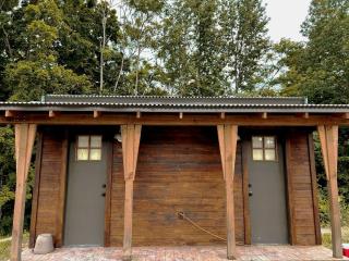 Beautiful Bell Tent Suite with Hot-Tub, Deck and Pool Amazing for Couples in Tennessee - Silver Point - 4