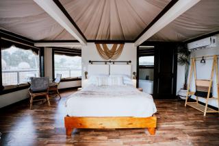 Luxurious Safari Tent for a Romantic Getaway in Cedar Bluff, Alabama - Gaylesville - 5