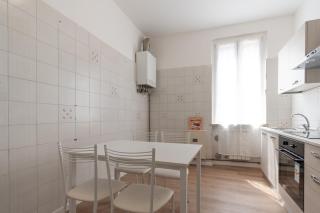 Quadrilocale Ospedale Civile 8 , 3 Camere e due bagni - Brescia - 8