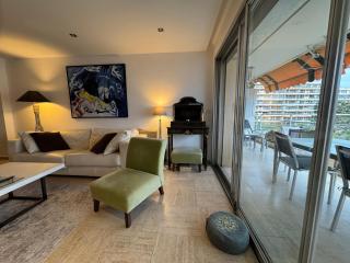 90 m2 Palm Beach apartment with 2 balconies Very stylish and central - Cannes - 0