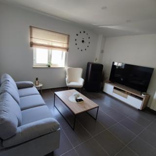 Apartman Đokić 3 - Bale - 8