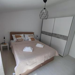 Apartman Đokić 3 - Bale - 2