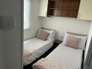 Caravan Holiday at Orchards Clacton-on Sea - 1