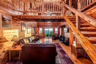 Incredible Pet-Friendly Cabin Located on Top of a Magnificent Mountain in Compton, AR - Compton - 7