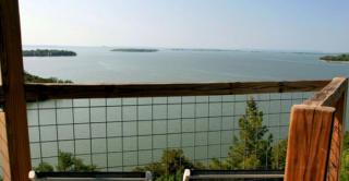 Enchanting Room Rental with Stunning Lake Views near Houston, Texas - Burnet - 0