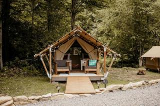 Cozy Safari Tent for Two in Erwin, Tennessee - Erwin - 0