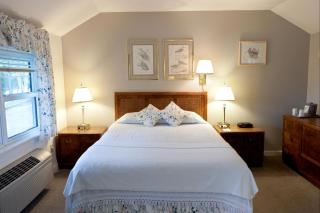 Elegant Bed and Breakfast Room with Beautiful Water Views near Lincolnville, Maine - 0