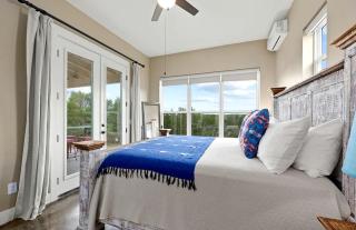 Beautiful Pet-Friendly Cottage with Outdoor Fireplace for a Wonderful Escape in Nature near Austin, Texas - Hammetts Crossing - 7