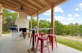 Beautiful Pet-Friendly Cottage with Outdoor Fireplace for a Wonderful Escape in Nature near Austin, Texas - Hammetts Crossing - 6