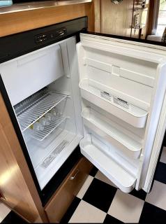 Sweet Camper Ideal for a Romantic Escape in Gatlinburg, Tennesse - 3