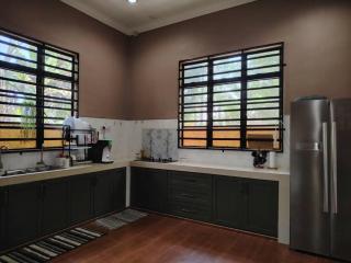 Wanda Homestay Terengganu - Kampong Wakaf Tengah - 4