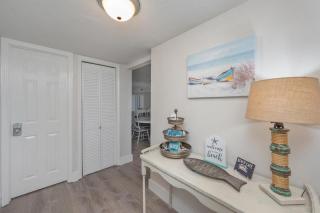 2061 Shoreline Towers Beach-Free Beach Setup - Destin - 7