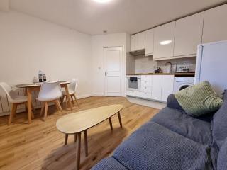 Boutique Contemporary Hyde Park Flat - London - 0