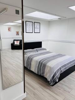 Great space with garden and parking - Worcester Park - 0