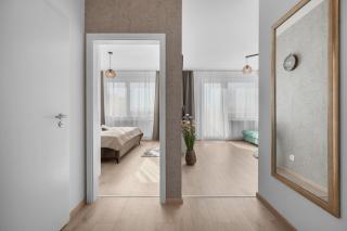 Sunny, Brand New, Luxury Apartment - Bratislava - 9