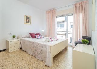 Basic Comfort Apartment Poeta Marquina 1º 2025 - 7