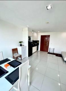 Club Royal Apartments - North Pattaya - 9