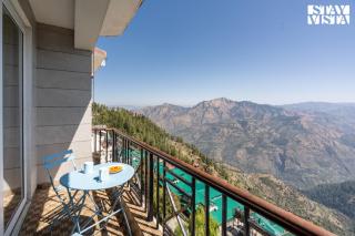 StayVista at The Apricot with Heater & BBQ - 2