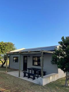 Stilbaai Rivierplaas -- Gate House - Riethuiskraal - 0