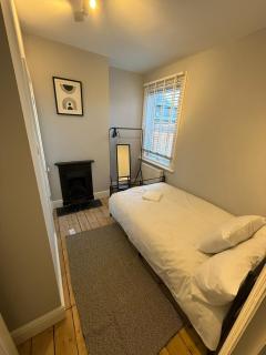 Lovely House in Reading - Earley - 9