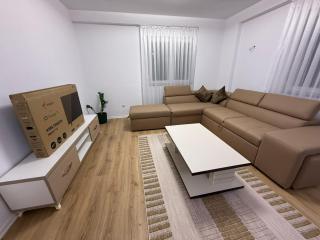Apartament me qera Gjilan,te sheshi - Gjilan - 3