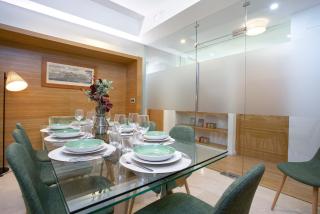 Genteel Home Carlos V - 1