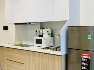 2BR-2WC balcony pool view - Vinhomes Grand Park - 7