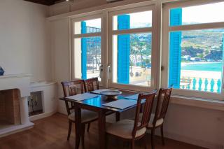 Chic Magnificent Sea View Suite - 4