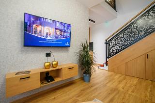 Royal Crown Apartments - 6