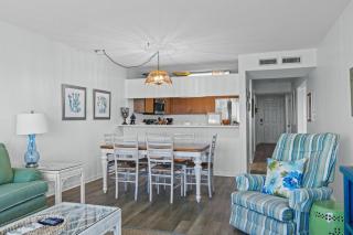 Maritime West C-33 condo - Pine Knoll Shores - 1