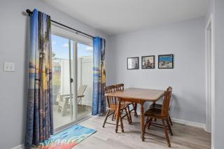 Anchors Away Unit 2 Duplex - Atlantic Beach - 3