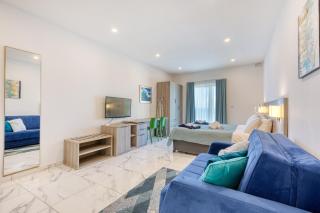 Stylish Apartment in Bay Square 2 - St Paul's Bay - 9