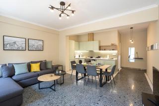 Spacious 2-Bedroom Retreat in the Heart of Athens - Atene - 0