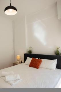 Elegant 3-Bedroom Retreat in the Heart of Kolonaki - Atene - 9