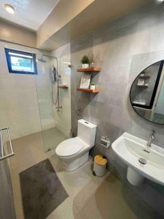 Hillside Pandan Guest Suite with WiFi & Netflix - Daraga - 5