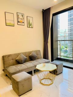2BR-2WC balcony pool view - Vinhomes Grand Park - 2