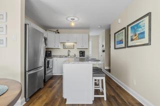 The Salty Pelican townhouse - Atlantic Beach - 6